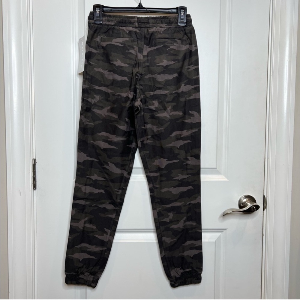 Athleta Camo Farallon Mid Rise Jogger - Picture 6 of 10
